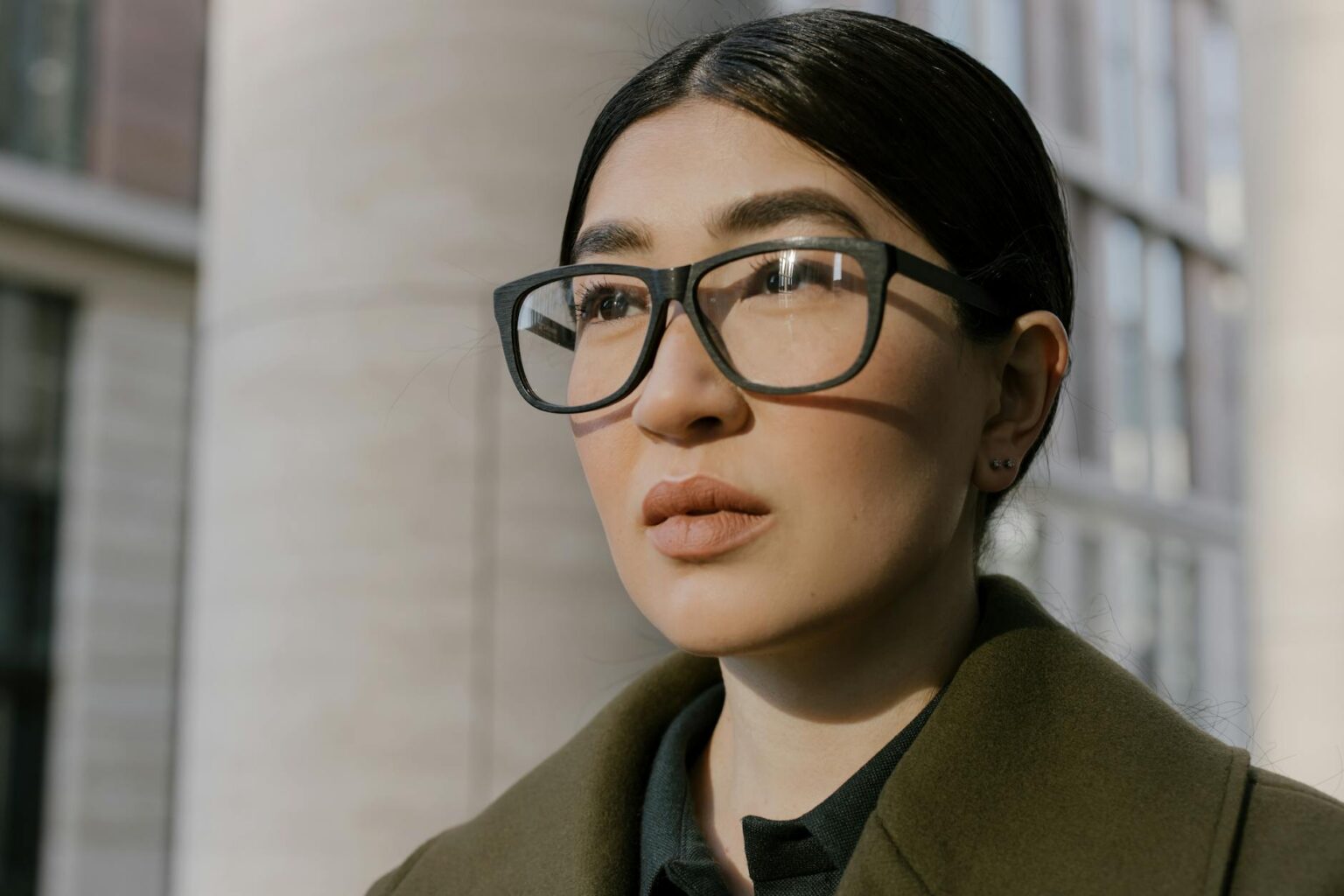 How Smart Glasses Are Adding Prescription Lens Integration for Daily Wear Modern smart glasses with clear frames showing integrated technology components